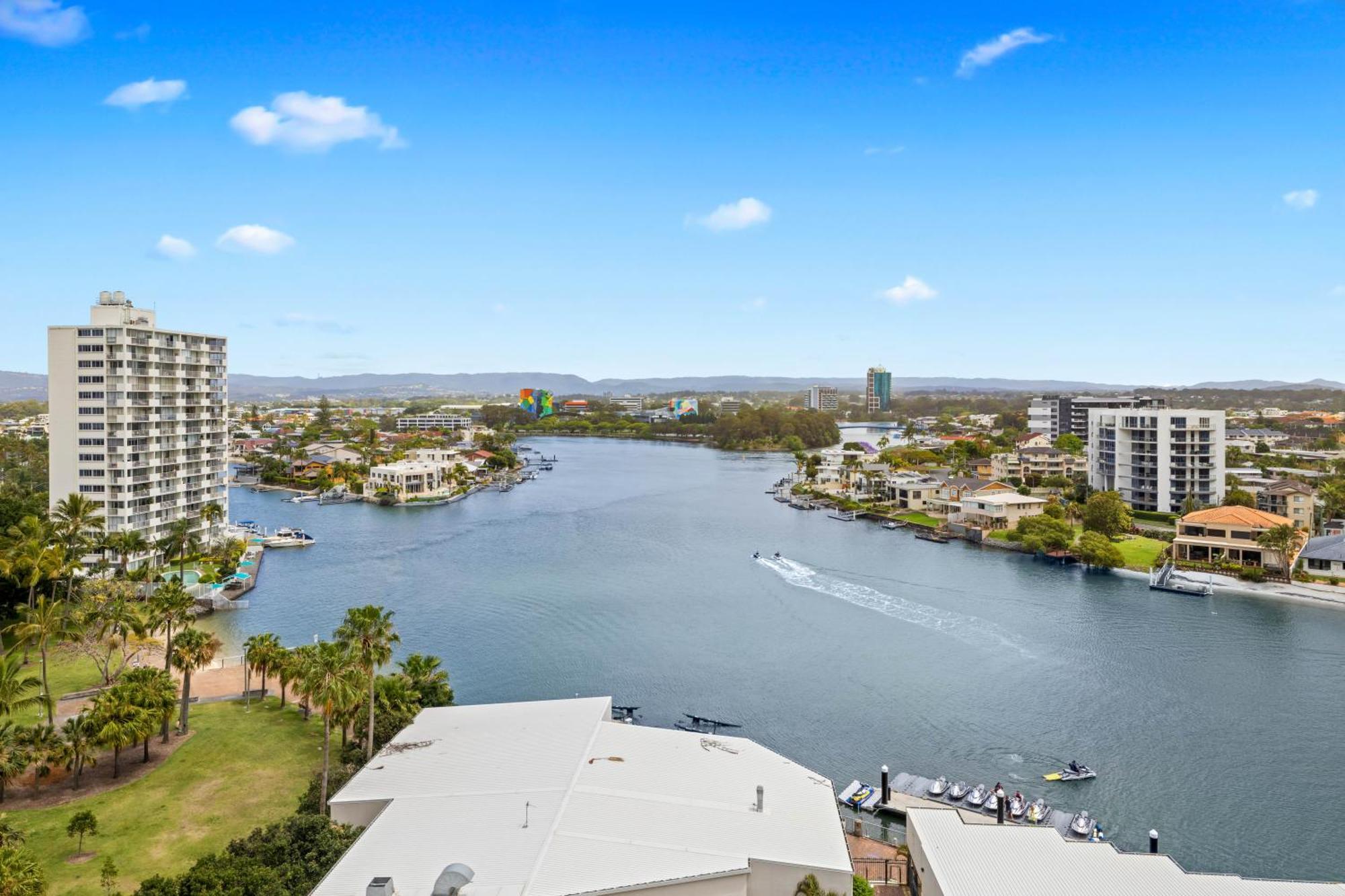 Tiki Hotel Apartments Surfers Paradise Χρυσή Ακτή Εξωτερικό φωτογραφία