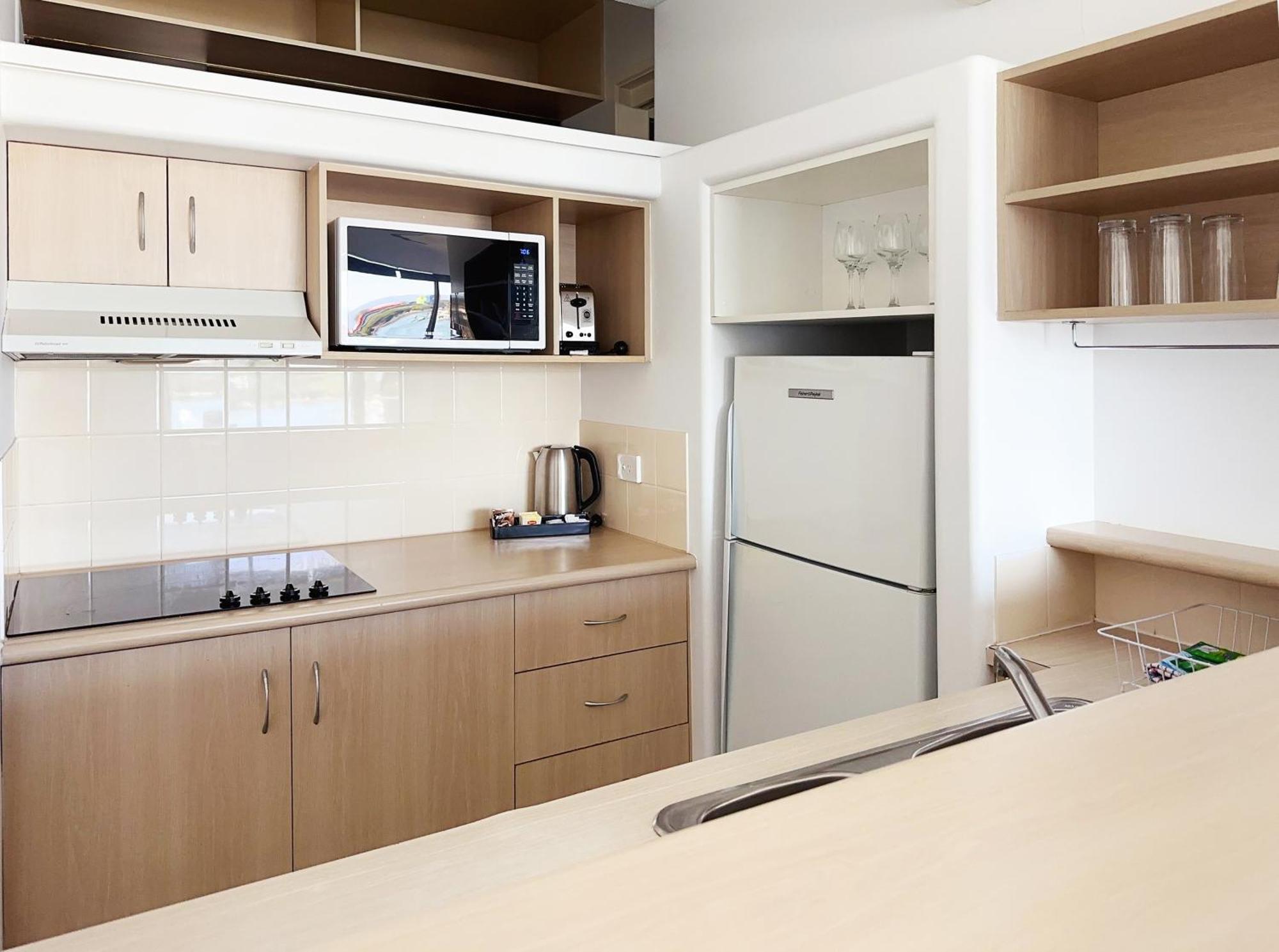 Tiki Hotel Apartments Surfers Paradise Χρυσή Ακτή Εξωτερικό φωτογραφία