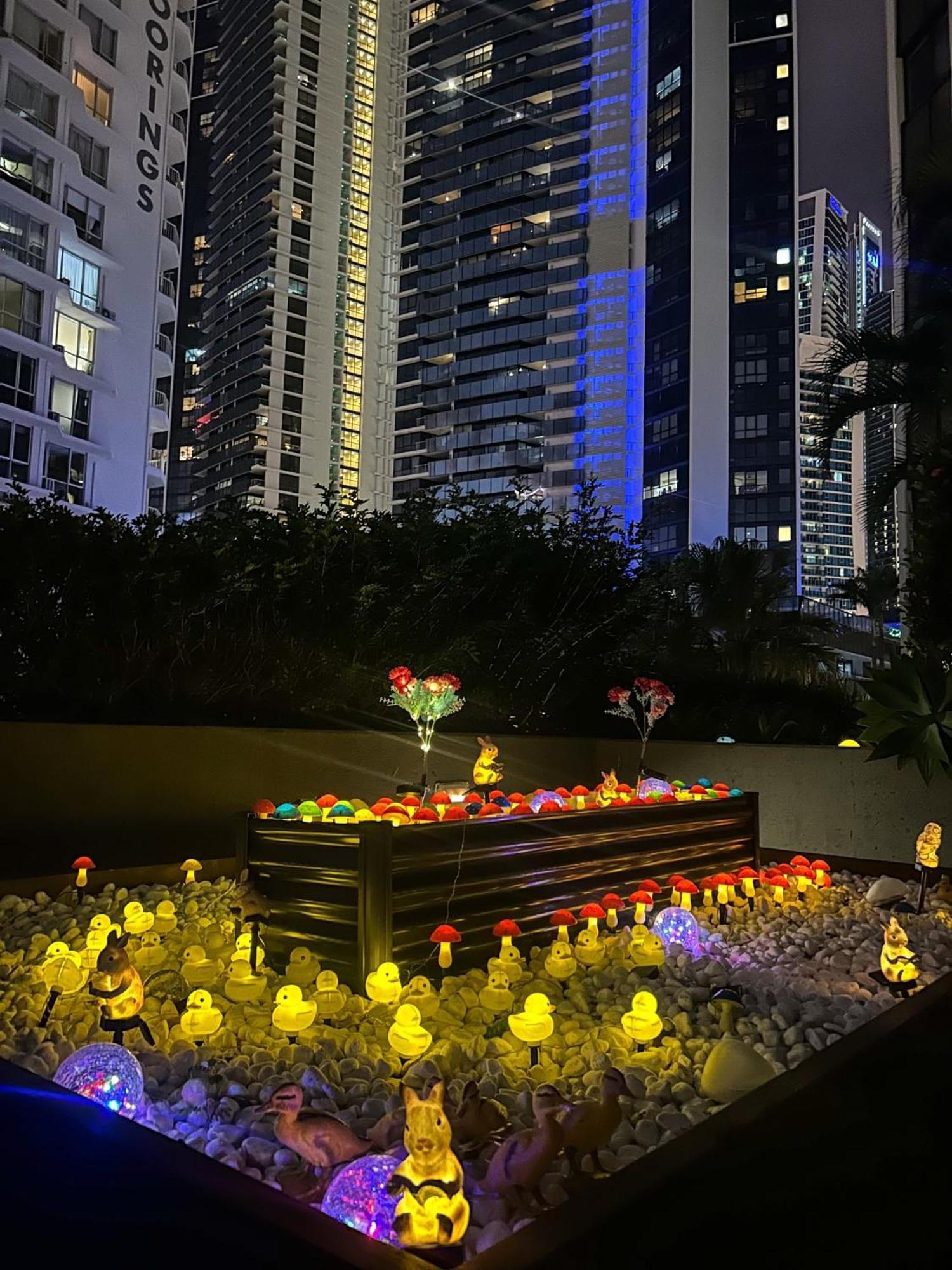 Tiki Hotel Apartments Surfers Paradise Χρυσή Ακτή Εξωτερικό φωτογραφία