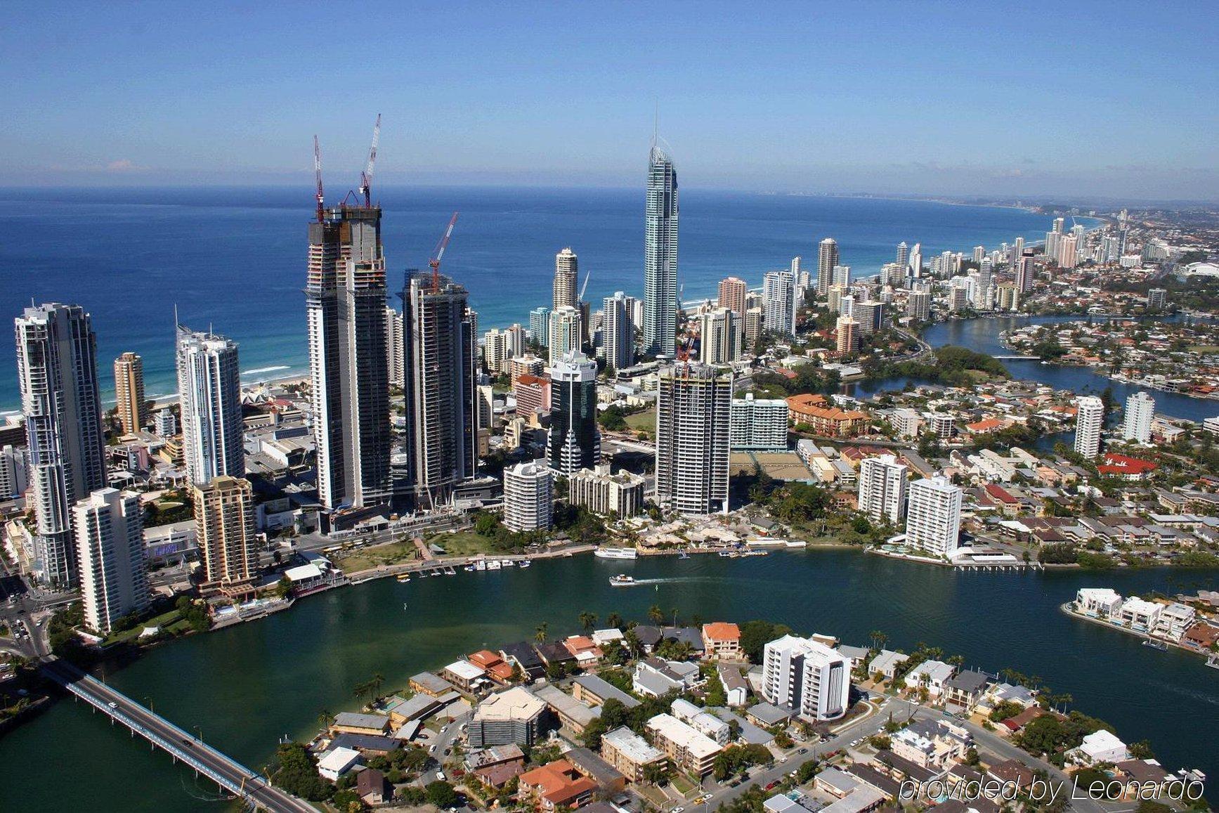 Tiki Hotel Apartments Surfers Paradise Χρυσή Ακτή Εξωτερικό φωτογραφία