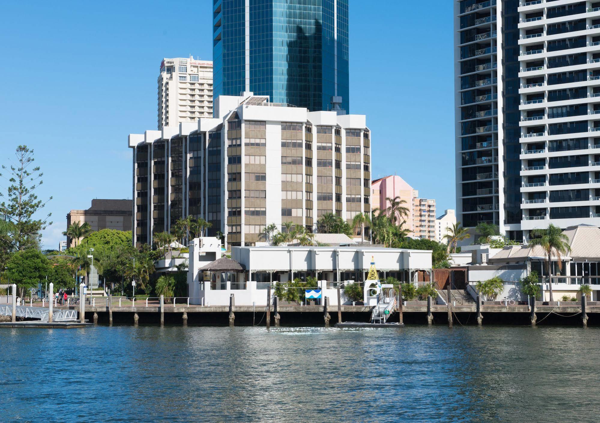 Tiki Hotel Apartments Surfers Paradise Χρυσή Ακτή Εξωτερικό φωτογραφία