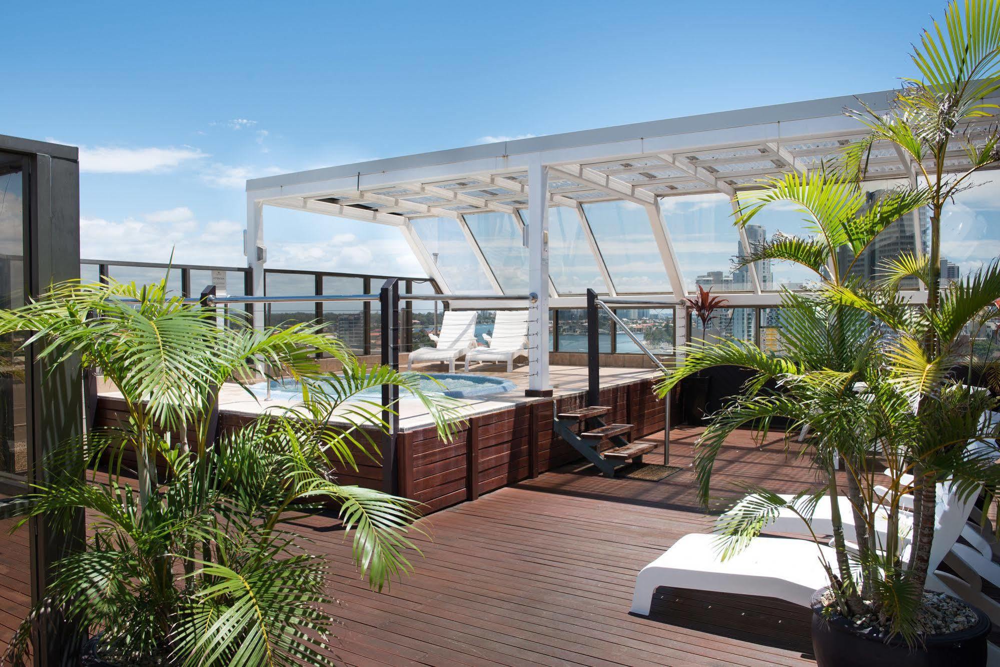 Tiki Hotel Apartments Surfers Paradise Χρυσή Ακτή Εξωτερικό φωτογραφία